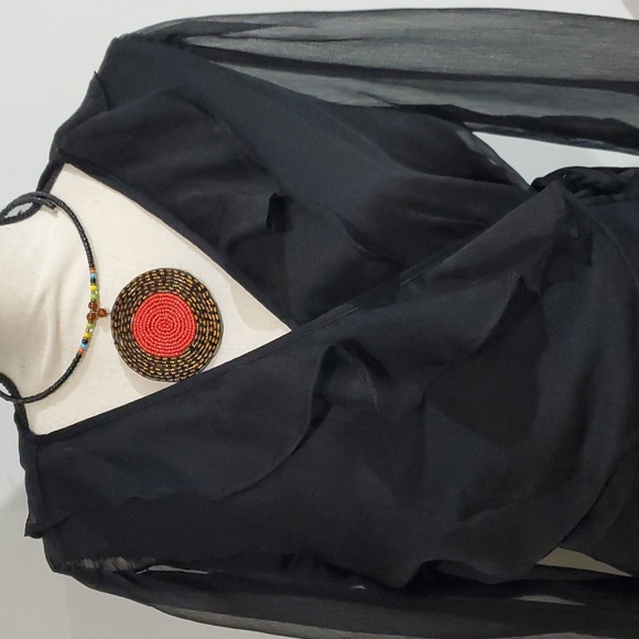 Dress - Picture 2 of 9